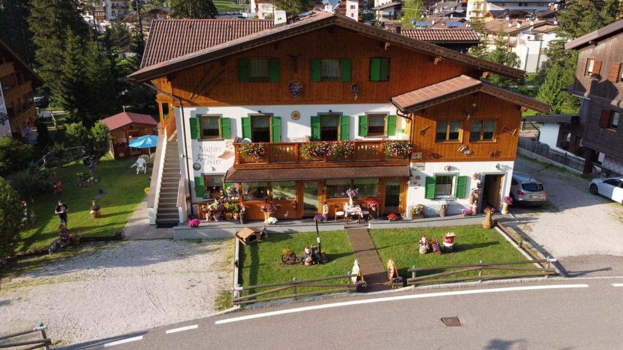 Appartement Majon Del Tisler à Canazei Extérieur photo